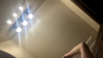 Sexylax69  06-12-2021